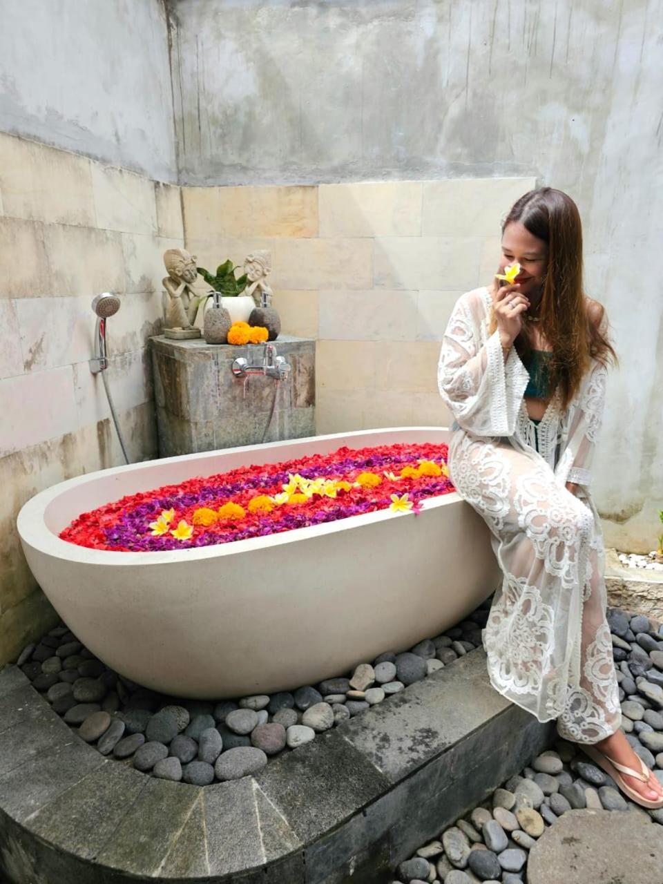 Innora Jungle Resort And Spa Batununggul Екстериор снимка